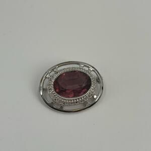 Danecraft Victorian style Sterling Purple Solitaire Faceted Stone Pin Brooch